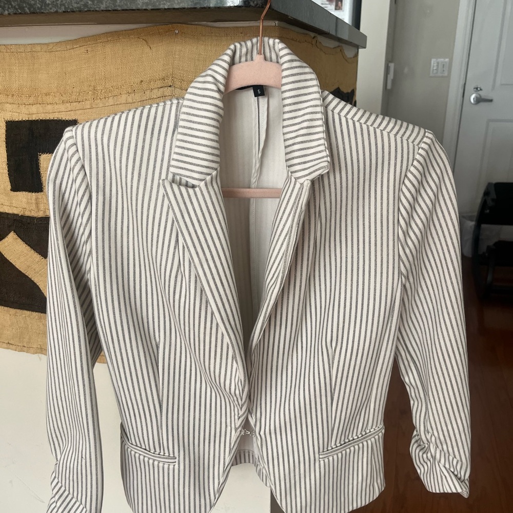 Elegant Striped Blazer for Women